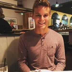 Meet your Posher, Ed